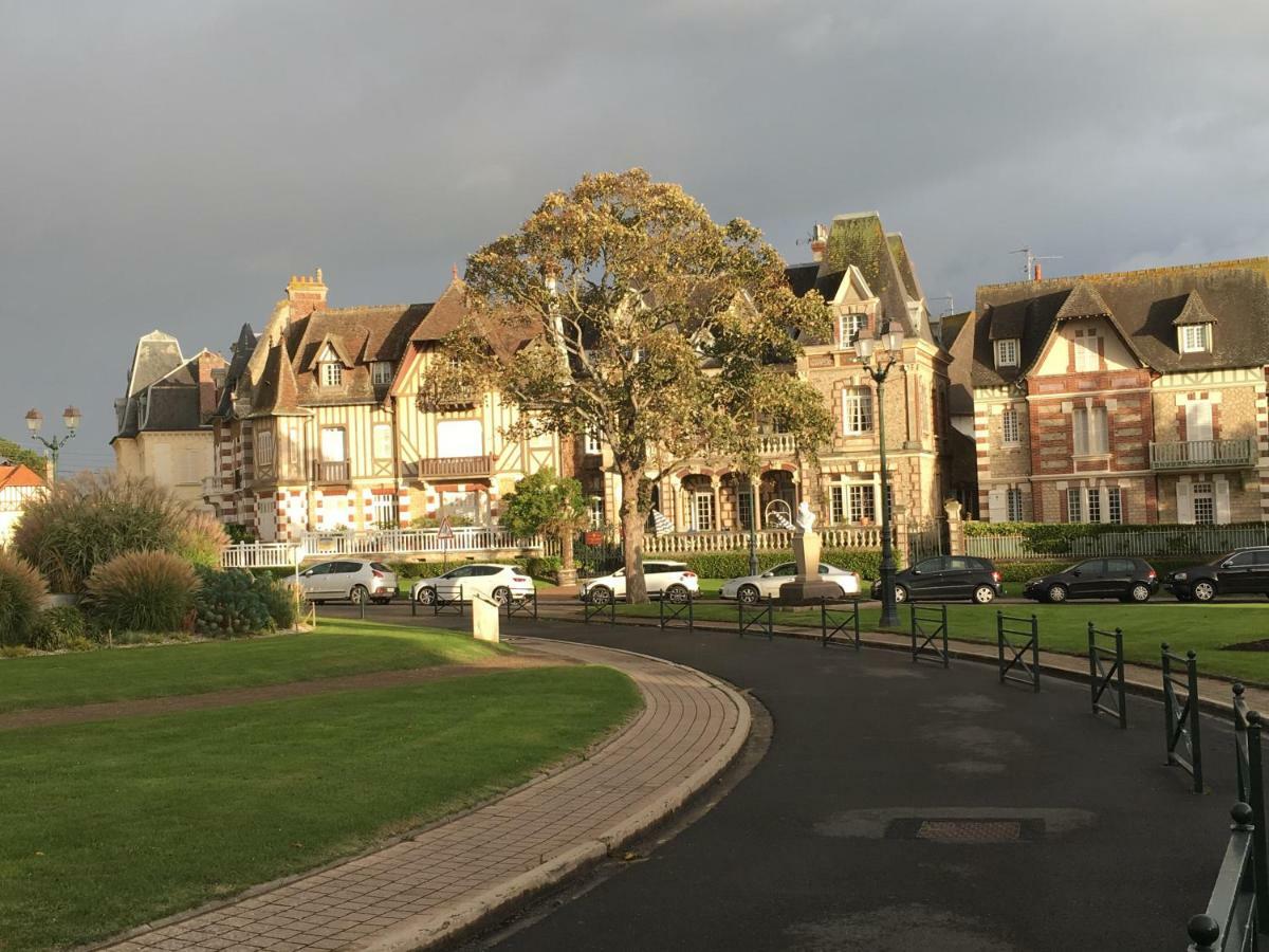 La Cornaline 1 Villa Cabourg Eksteriør bilde